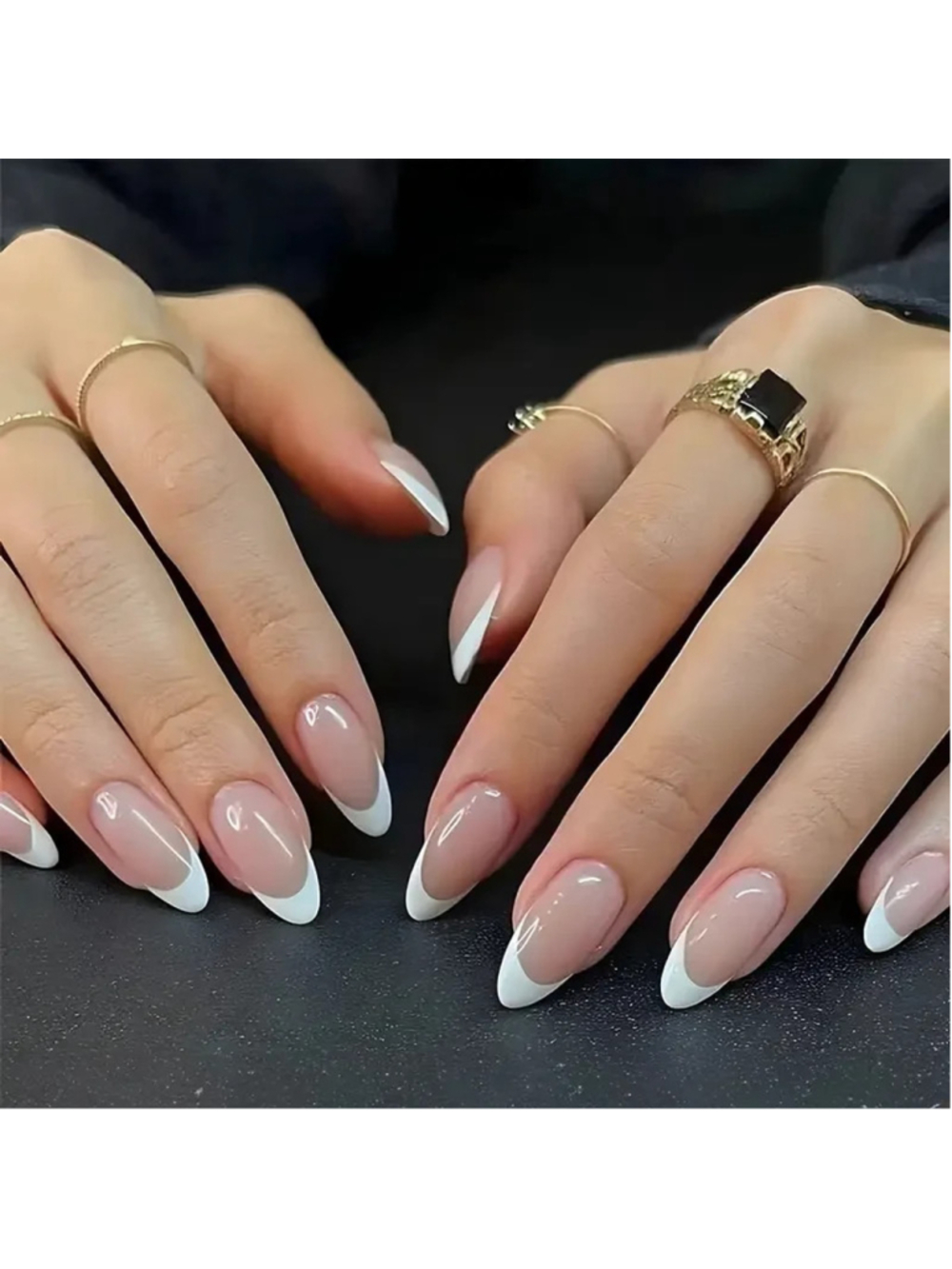 Nude Almond Press On Nails Medium Length Glossy Cat Eye Fake Nail Set 30pcs